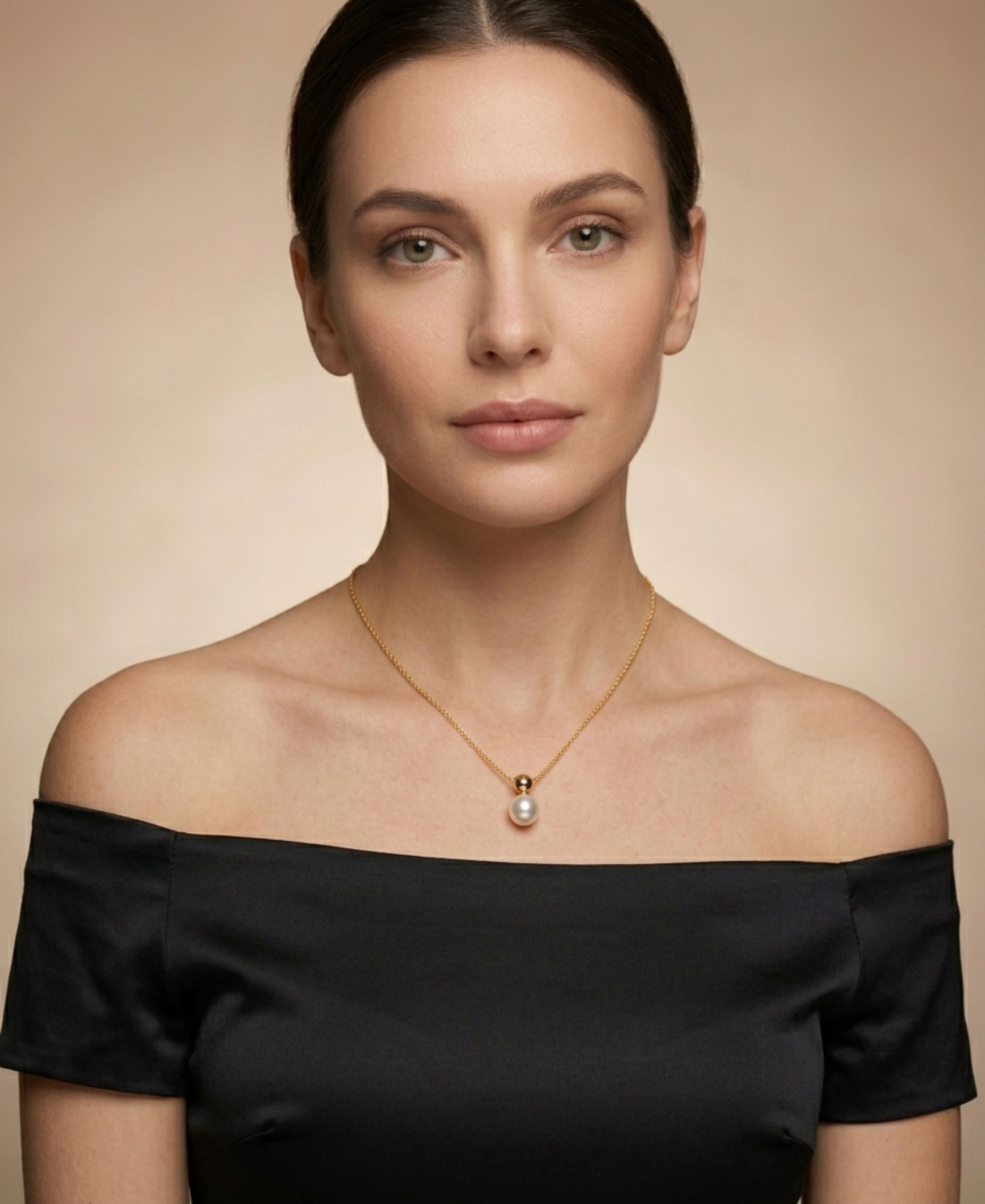 SS GOLD PEARL PENDANT NECKLESS