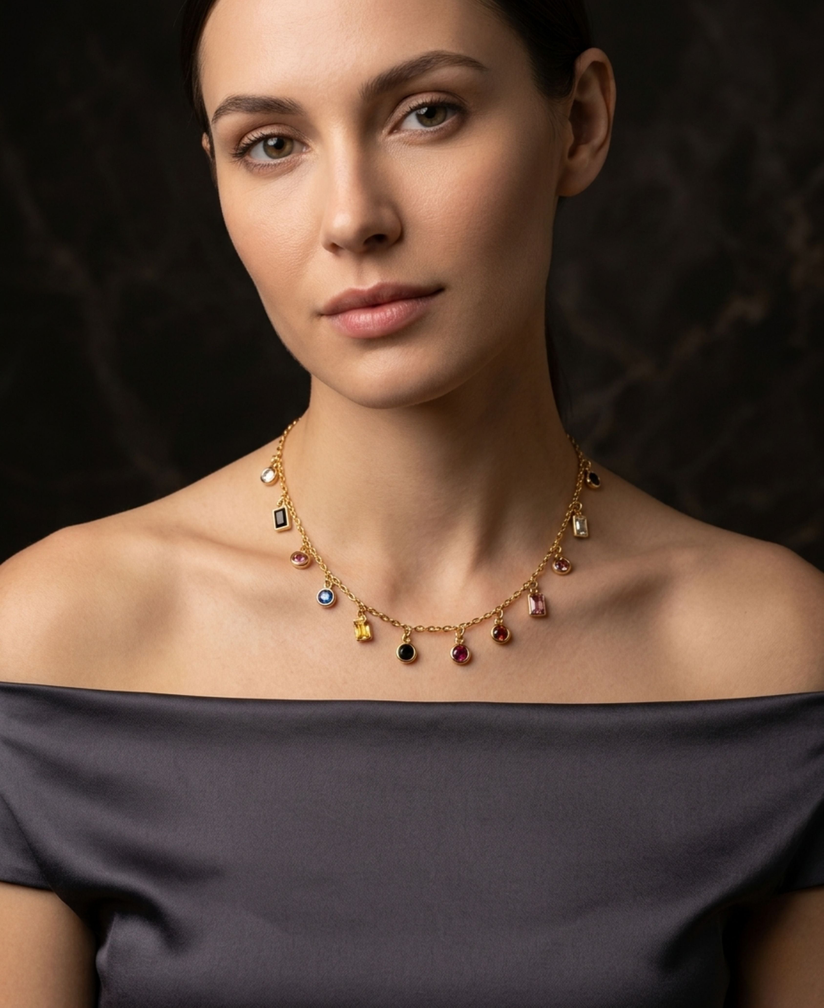 SS HOULA NECKLACE